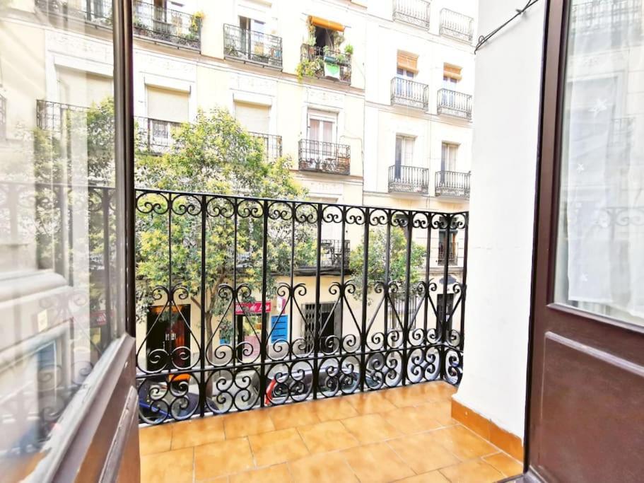 Alojamiento En Centro De Madrid Leilighet Eksteriør bilde